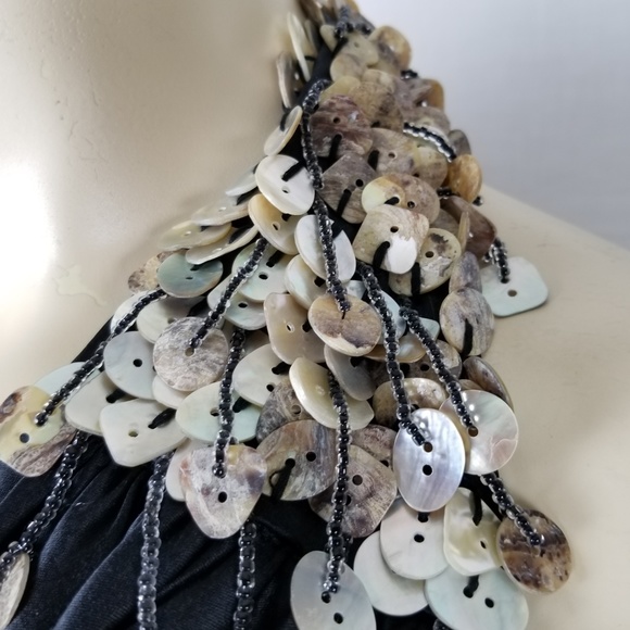Tadashi halter styled open back shell beaded formal silk black dress size 0 - Picture 3 of 8